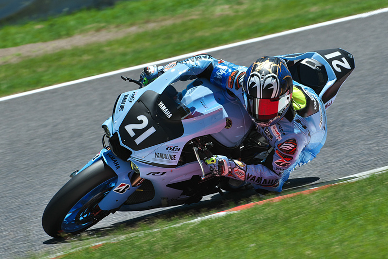 予選で2分5秒922を記録した21号車「YAMAHA FACTORY RACING TEAM」の中須賀克行選手