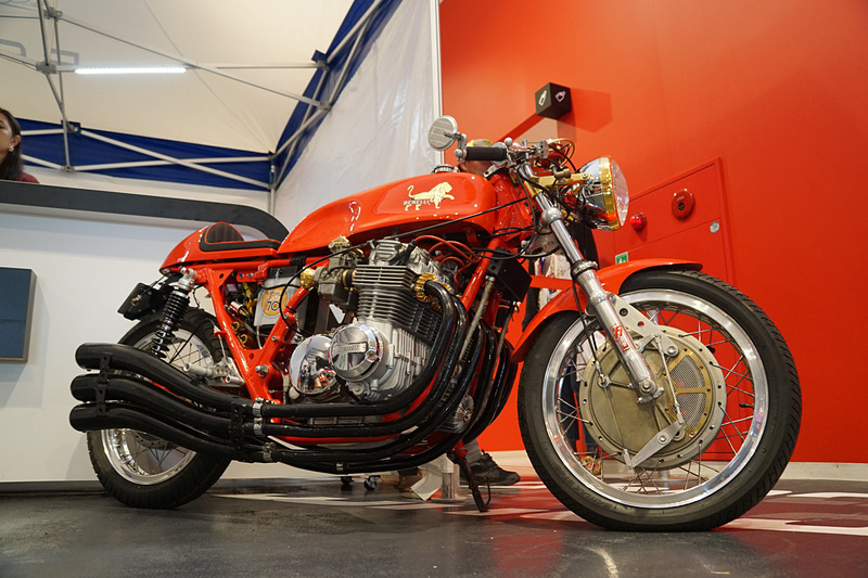 4：BENELLI 900 SEI “Classic Racer”