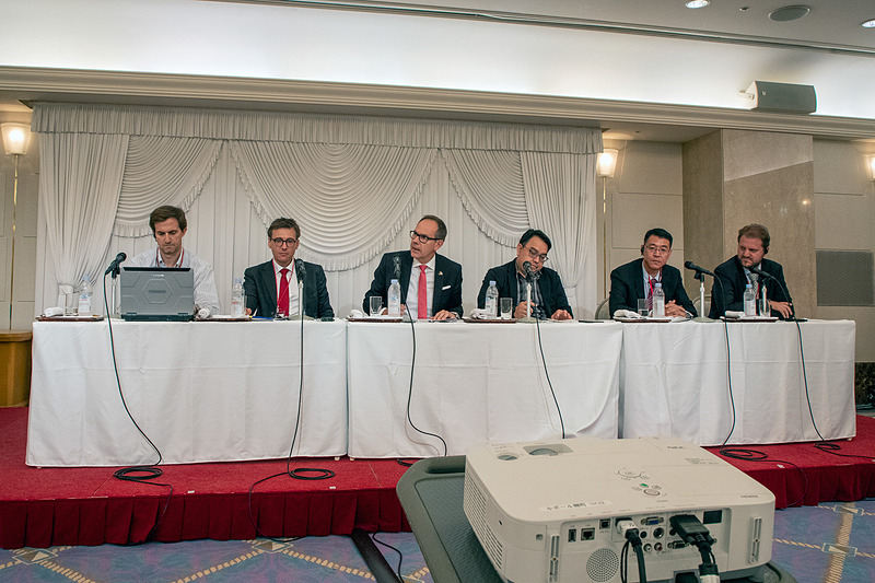 パネルディスカッションの様子