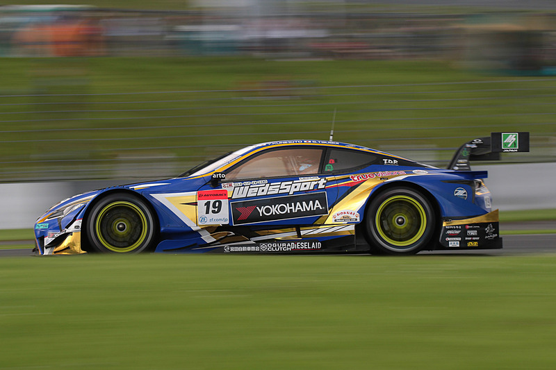 19号車 WedsSport ADVAN LC500（国本雄資/坪井翔組、YH）