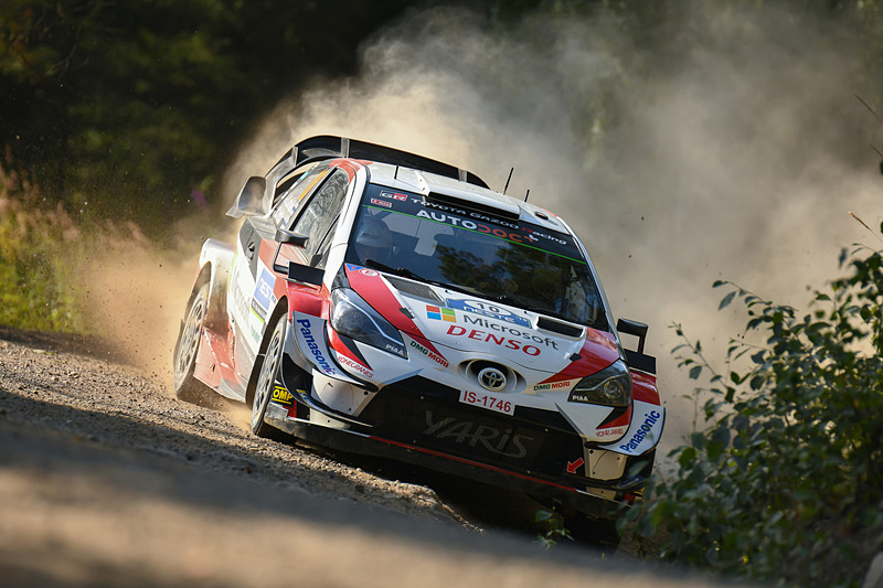 ヤリ-マティ・ラトバラ/ミーカ・アンティラ組（ヤリスWRC ＃10号車）