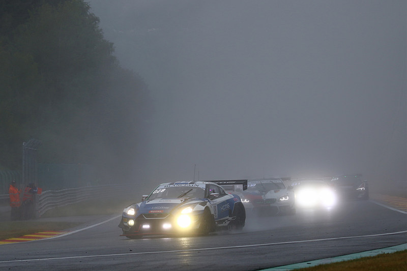 Nissan GT-R NISMO GT3 18号車