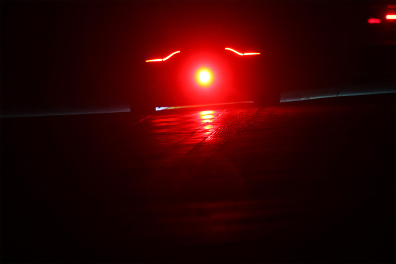 ブリュッセルコーナーからプーオンコーナーに続くバックショット