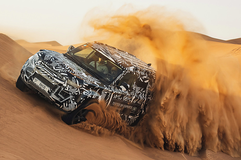 砂漠で行なわれたテストの様子