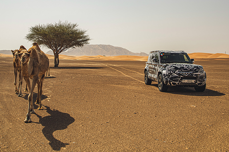 砂漠で行なわれたテストの様子