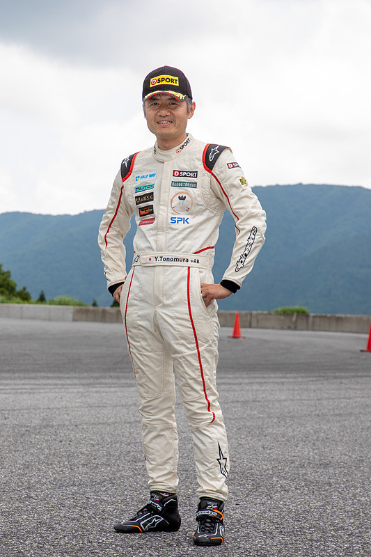 ゲストとして参加していたのは、コペンの開発者でもあるダイハツ工業の殿村裕一氏。コペンでジムカーナ競技に参戦し、2018年はATクラスでシリーズ2位。2019年もすでに2度の優勝をしている