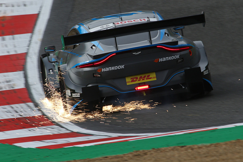 フリー走行のバックショット