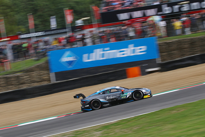 トップを走行するポール・ディレスタ（No.3）