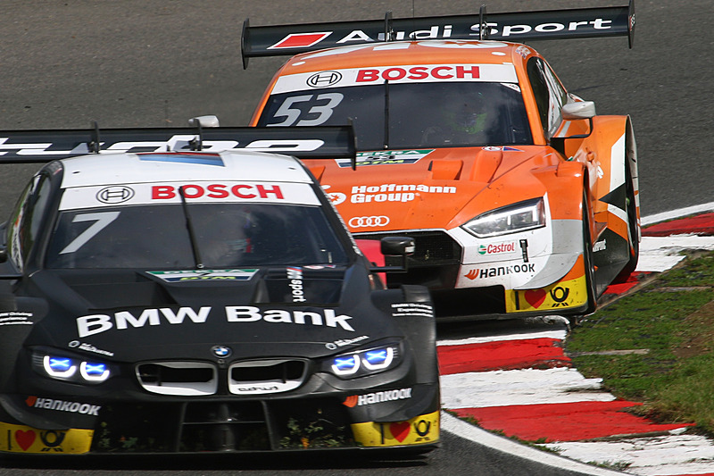 終盤の12位争い。ブルーノ・スペングラー（No.7）を追うジェイミー・グリーン（No.53）