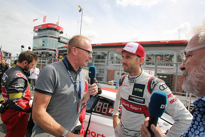 ポールポジションはレネ・ラスト