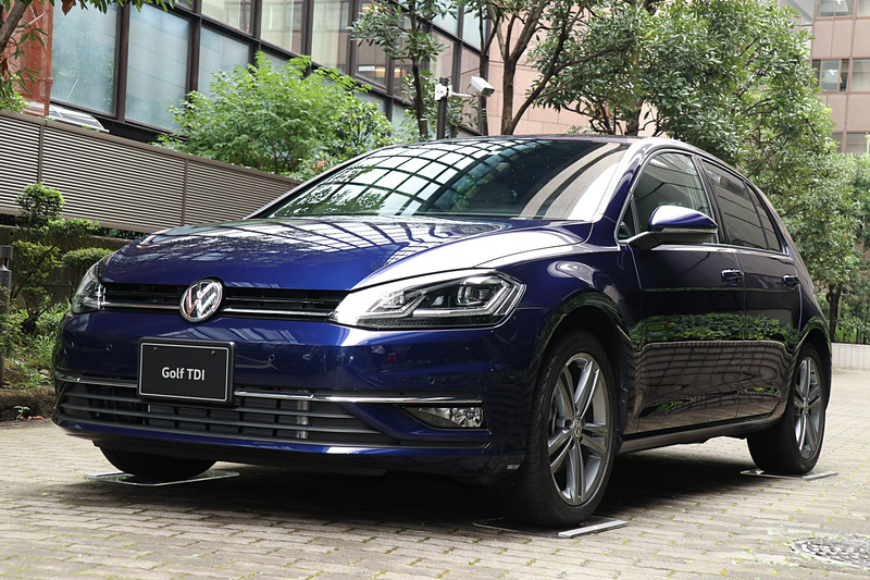 クリーンディーゼルエンジンの「TDI」を搭載して10月1日に発売される「ゴルフ TDI Highline Meister」