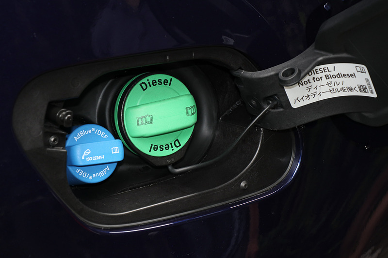 排出ガスの後処理に尿素水溶液「AdBlue」を使用する