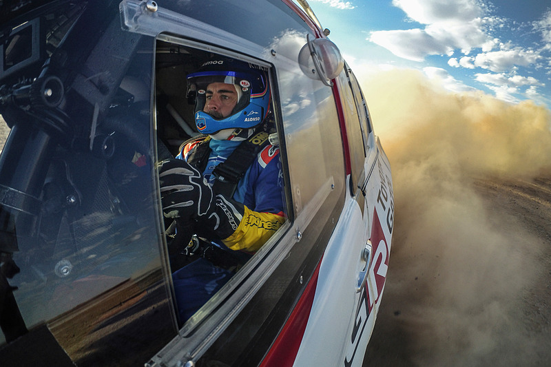 TOYOTA GAZOO Racingとフェルナンド・アロンソ選手による「ダカールラリー2020」参戦について発表