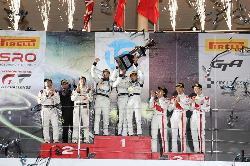 2018年のSUZUKA 10H表彰式