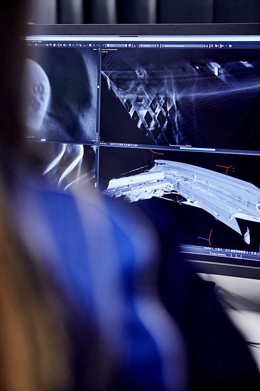 量産EVの「BMW iNEXT」プロトタイプを製作するパイロットプラント