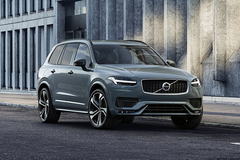 一部改良して発売された「XC90」