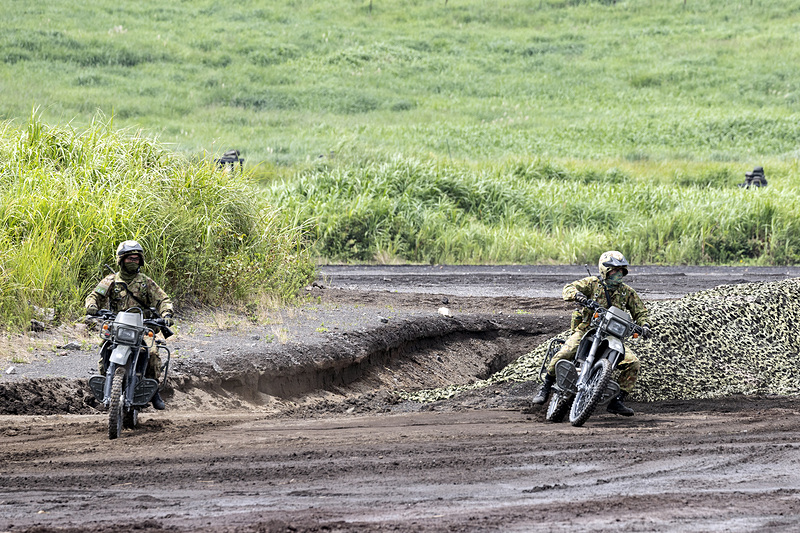 偵察用オートバイ