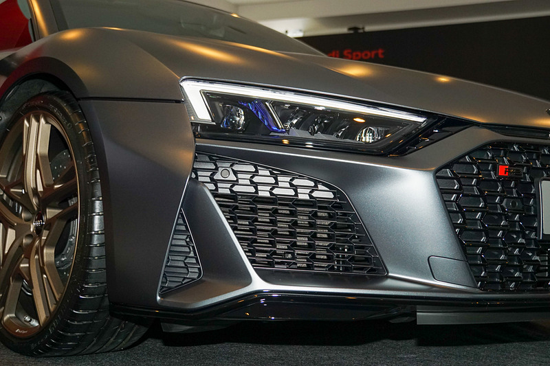 V10エンジン10周年記念限定モデルのDecennium