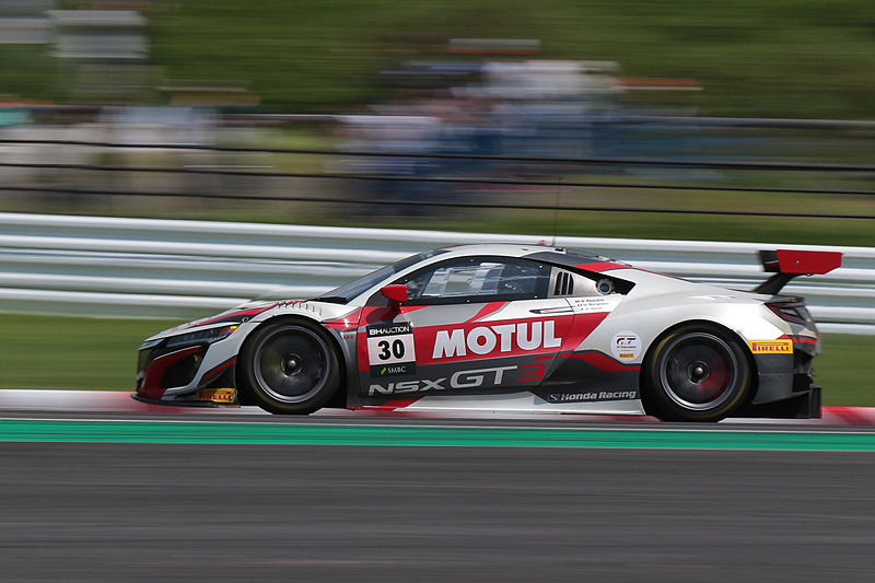 30号車 Honda NSX GT3 Evo（Honda Team Motul、マルコ・ボナノミ/武藤英紀/ベルトラン・バゲット組）