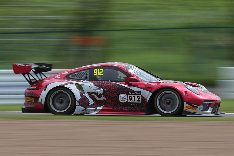 912号車 Porsche 911 GT3 R（Absolute Racing、デニス・オルセン/マット・キャンベル/ダーク・ヴェルナー組）