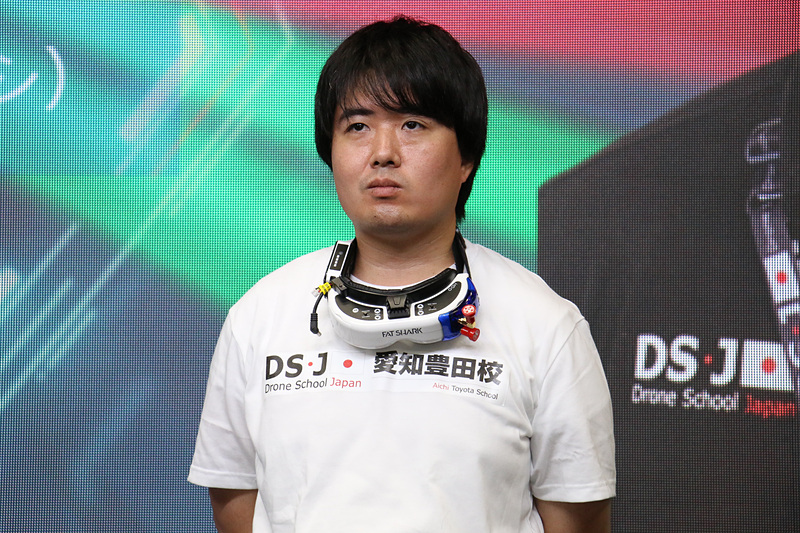 ドローンレーサーの中尾侑資選手