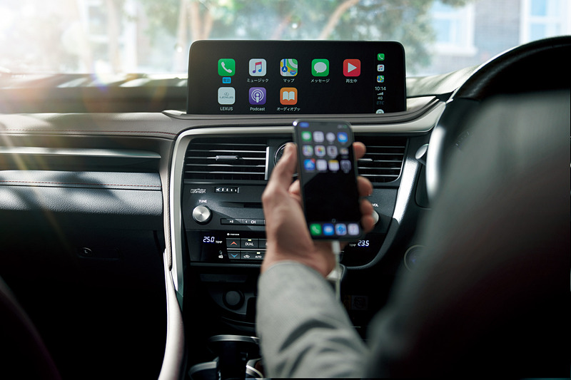 12.3インチタッチワイドディスプレイは「SmartDeviceLink」「Apple CarPlay」「Android Auto」に対応