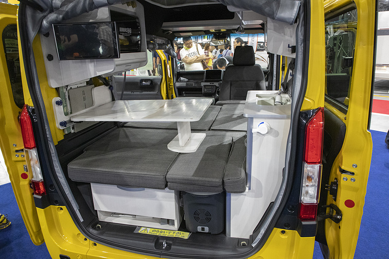 N-VAN COMPOのインテリア