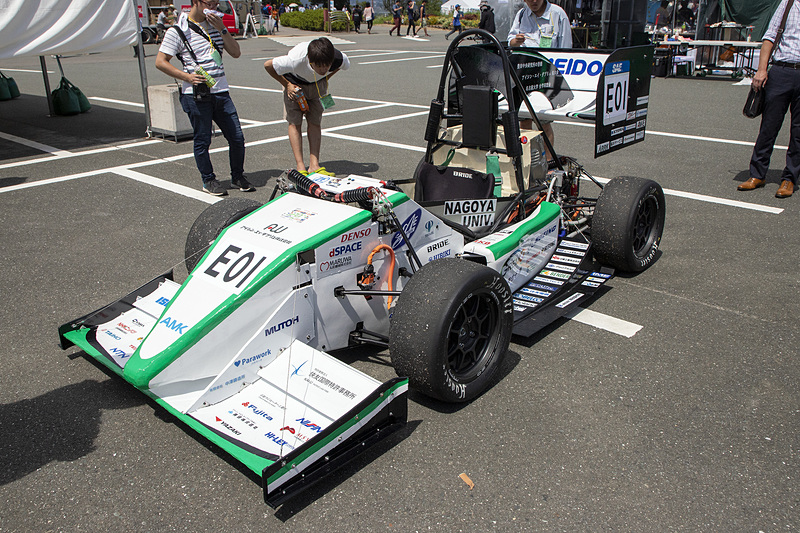 4輪モーターでトルクベクタリングも行なう＃E01 名古屋大学の車両