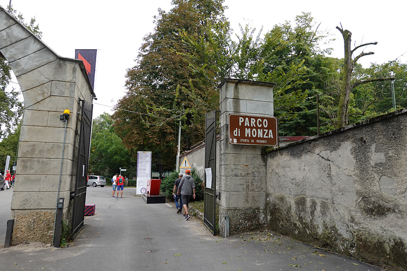 モンツァ国立公園の入口