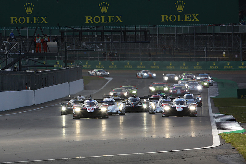 シルバーストーン4時間レースがスタート