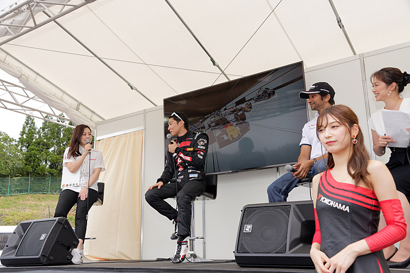 中嶋大祐選手とナレイン・カーティケヤン選手のトークショー