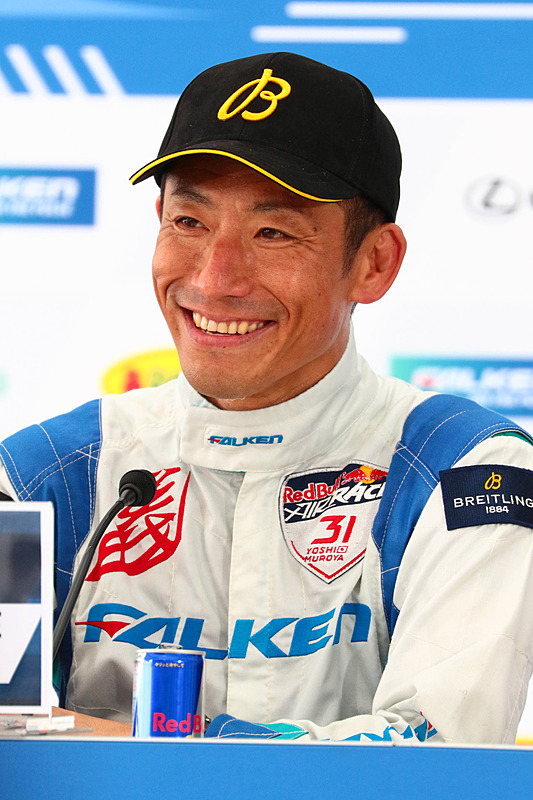 千葉大会の優勝インタビューを受ける室屋選手