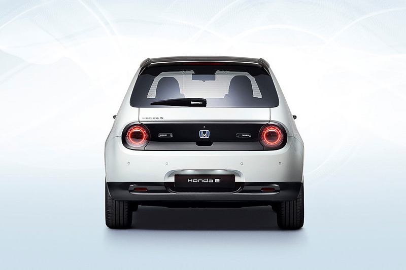 シンプルでクリーンなイメージを表現