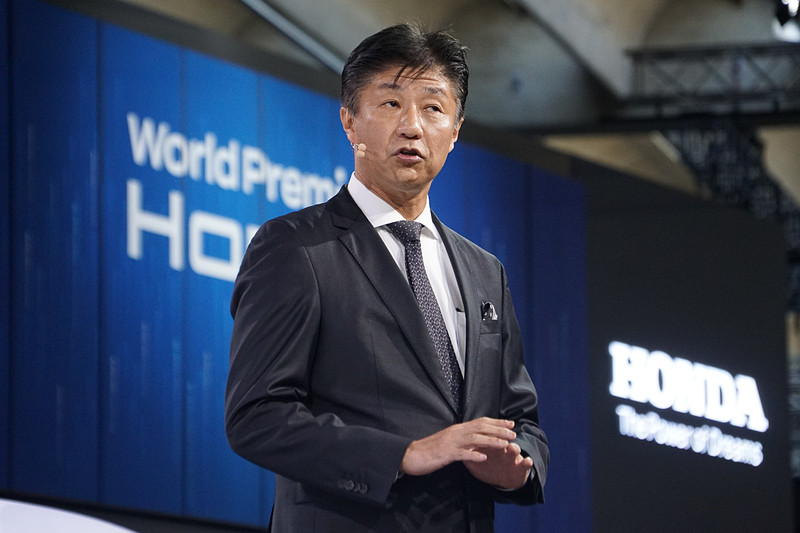 プレスカンファレンスではホンダモーターヨーロッパ・リミテッド 取締役社長 井上勝史も登壇した