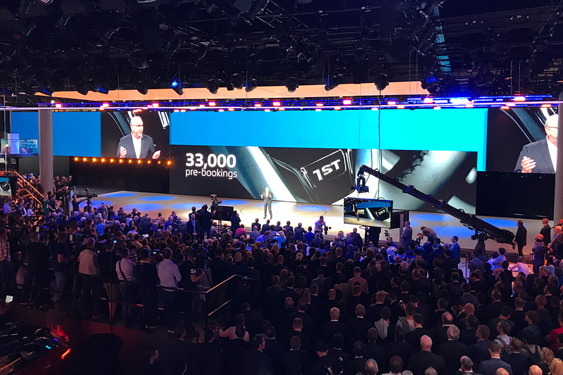 特別限定モデルとして登場する「ID.3 1ST」は事前に3万3000台の予約があったという