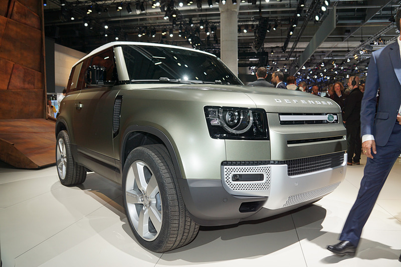 新型「ディフェンダー」の3ドアモデル「90」