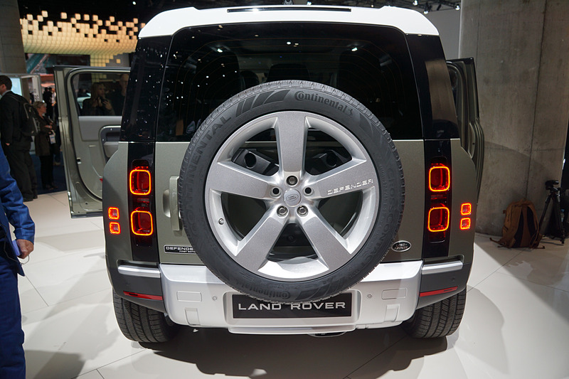 新型ディフェンダー「90」