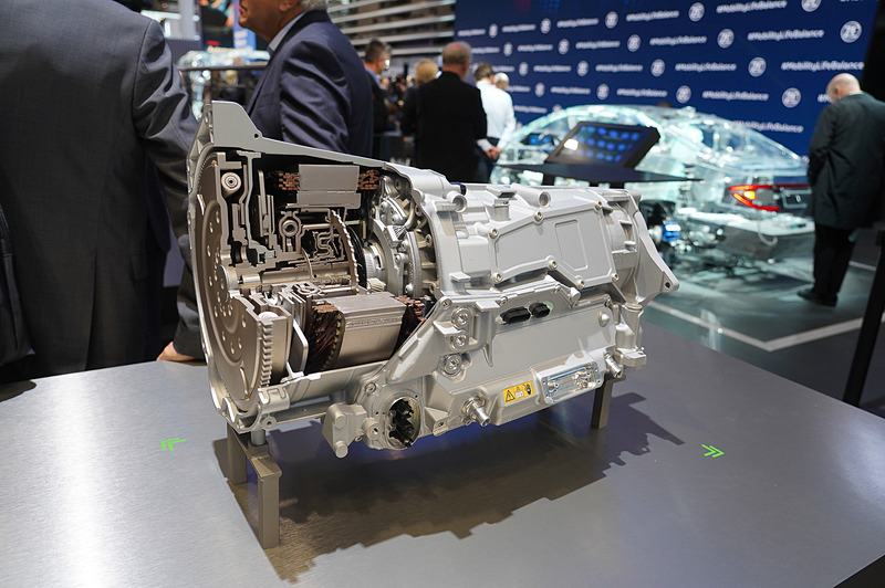 8速のPHEV用トランスミッションの第4世代製品