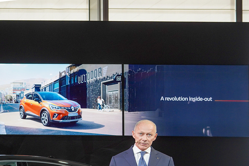 内外装も大きく変更