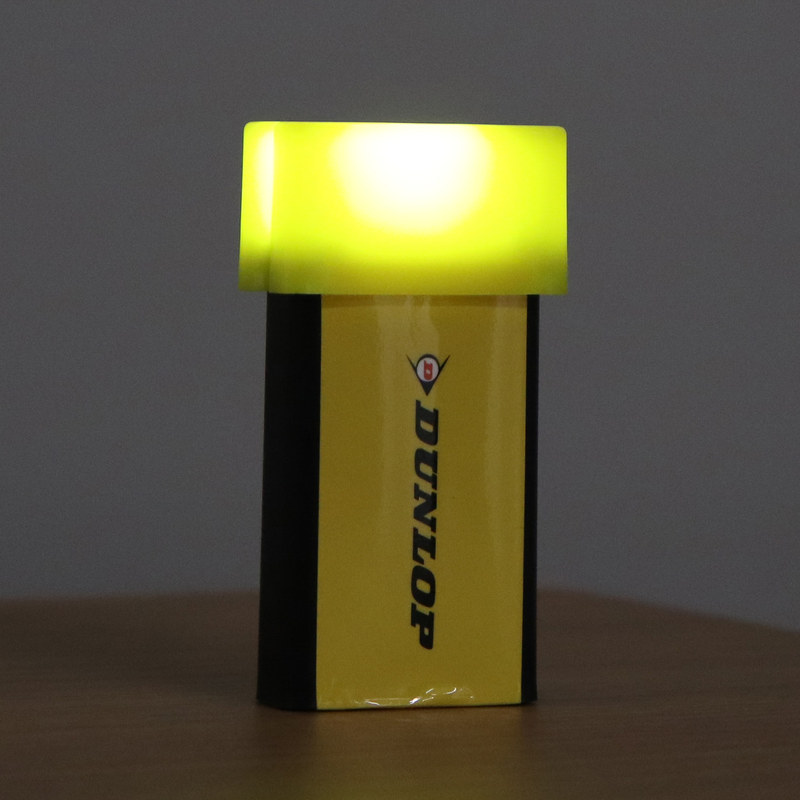 本体サイズは7cm×3.5cmで水に浸すことで数日間の利用が可能