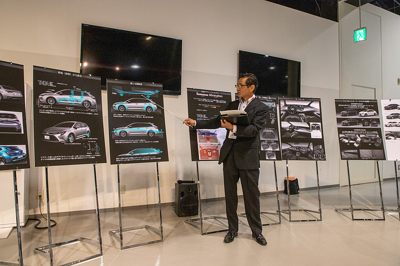 トヨタは4つのワークショップを開いて新型カローラの特徴を解説。これはスタイルの項目について