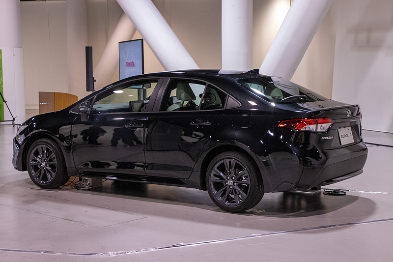 グローバルサイズではなく、日本にあった日本向けサイズでデビューした