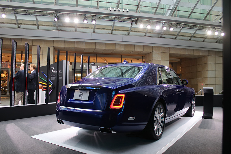 サラマンカ・ブルーの「ファントム」