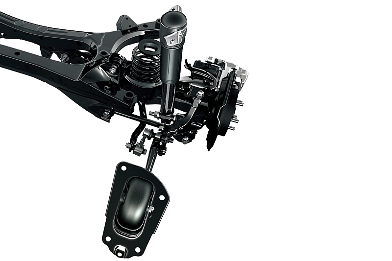 リアサスペンションはダブルウィッシュボーン式