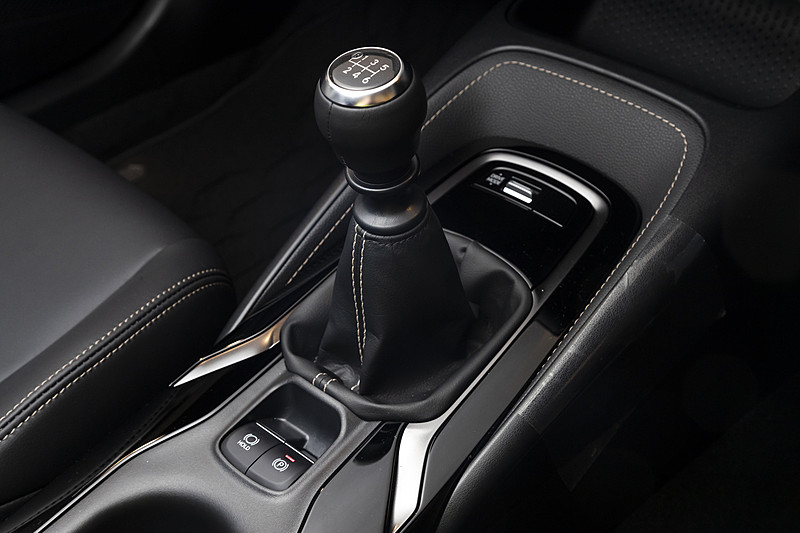 ターボ車のみに設定される6速iMT