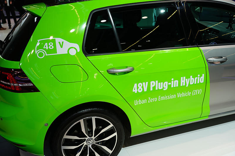 48Vのハイブリッドシステムを搭載したPHEV