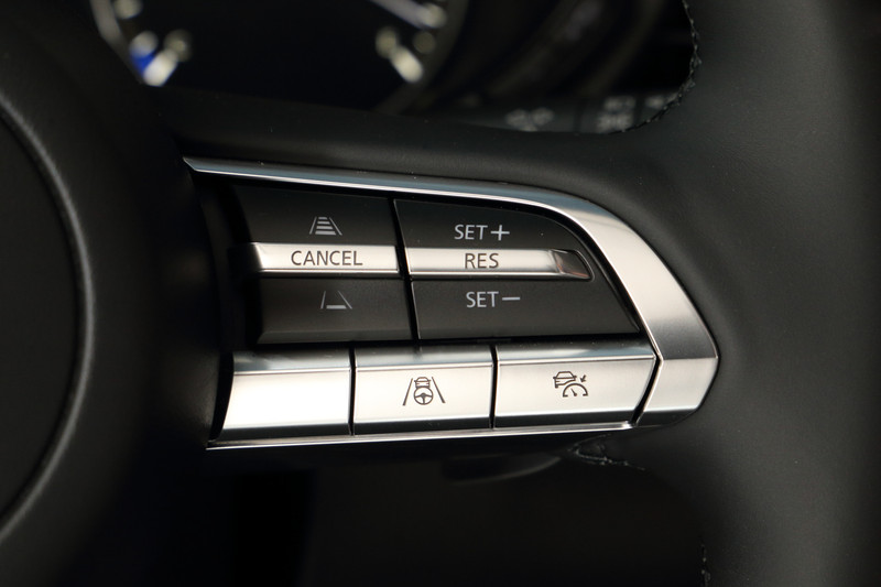 ステアリングスイッチ