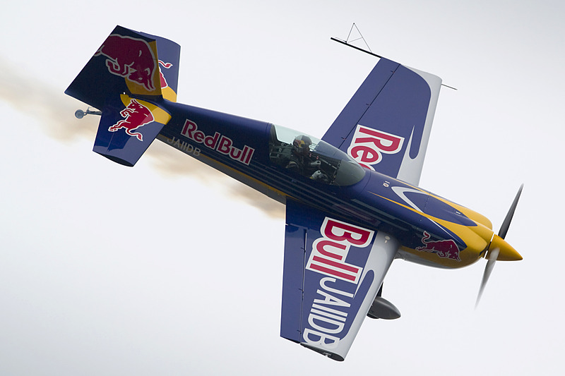 エアショーに参加した室屋選手のフライト （c）Taro Imahara/Red Bull Content Pool