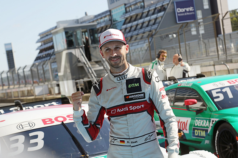 ポールポジションを獲得したレネ・ラスト