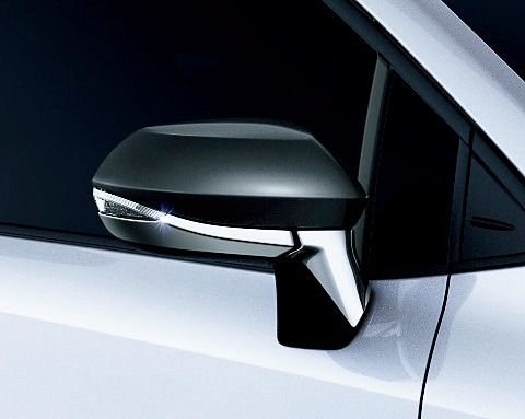 ミラーガーニッシュ：1万7600円